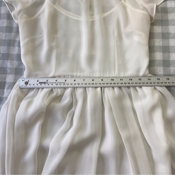 Amazing pearl white dress beaded embellishments off white short sleeves sheer M - Picture 12 of 13